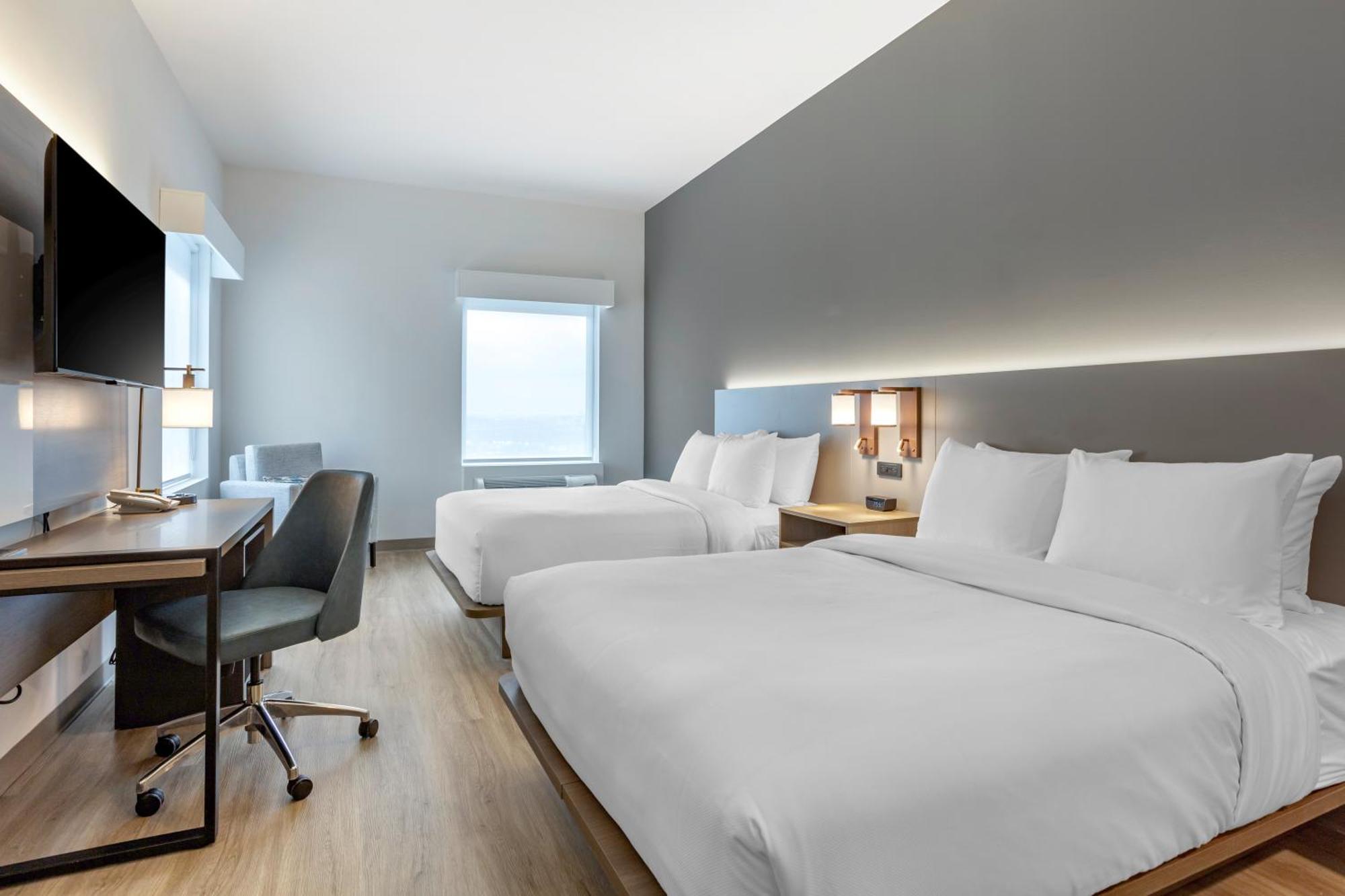 Comfort Inn & Suites Newark Liberty International Airport Exteriör bild